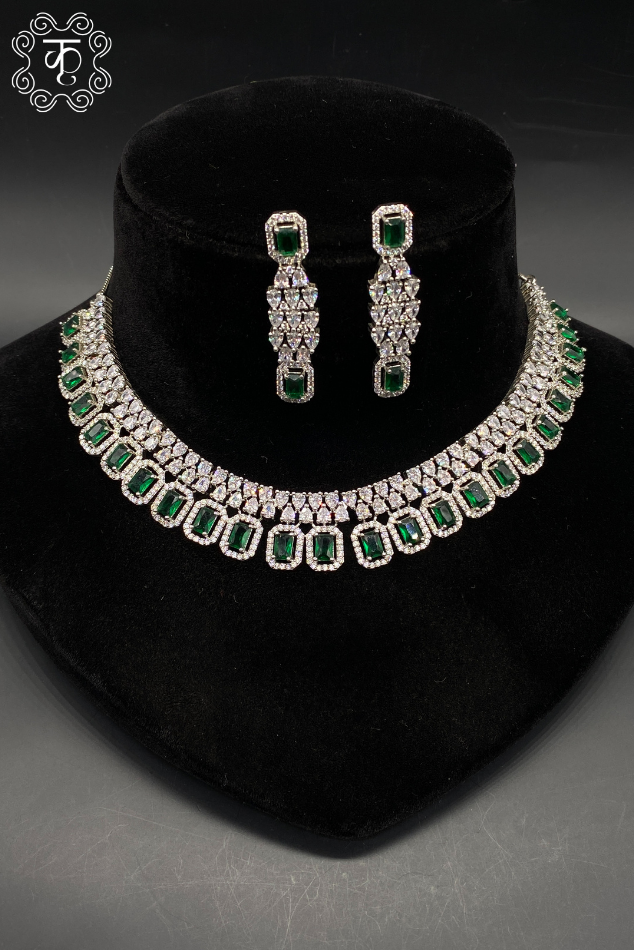Green Emerald with White AD Neckpiece with Earrings - Image 2