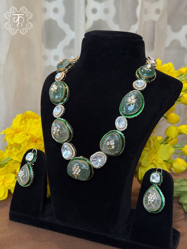 Neckpiece with Earrings - Green White Long - Image 5