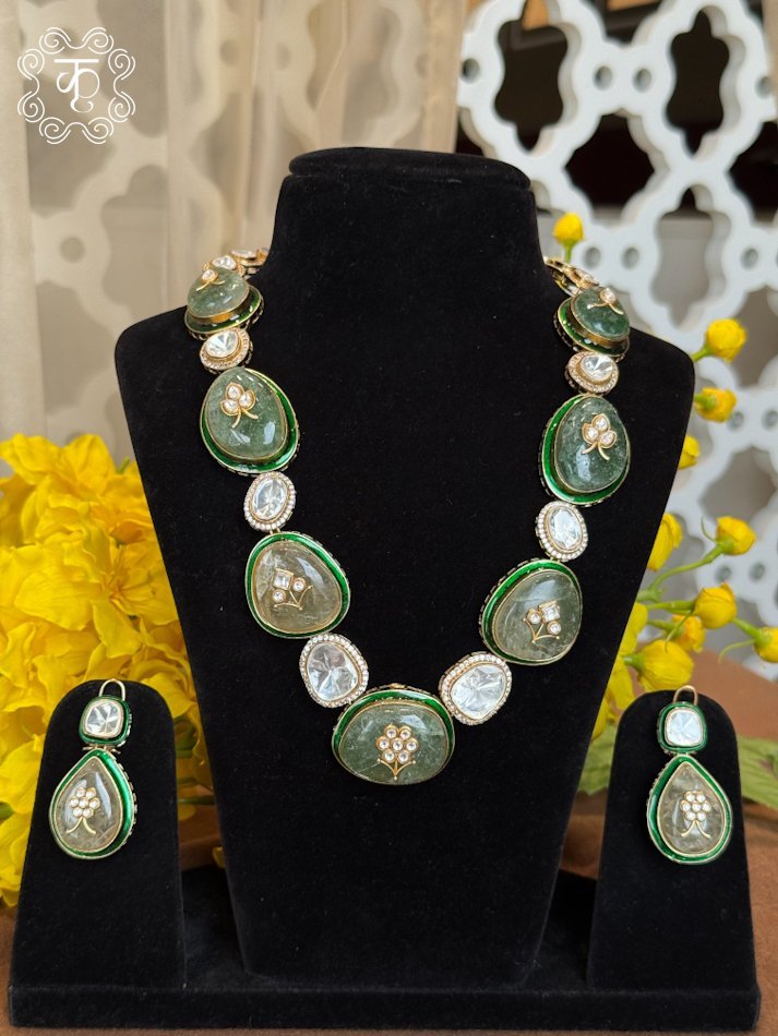 Neckpiece with Earrings - Green White Long - Image 6