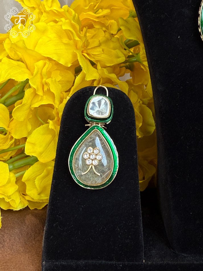 Neckpiece with Earrings - Green White Long - Image 7