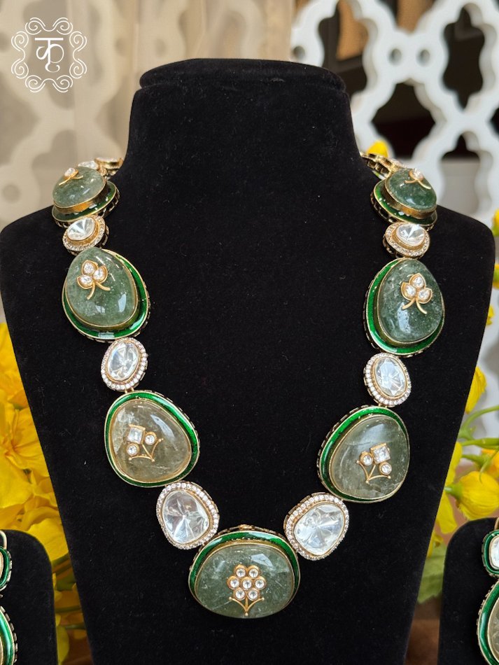 Neckpiece with Earrings - Green White Long - Image 8