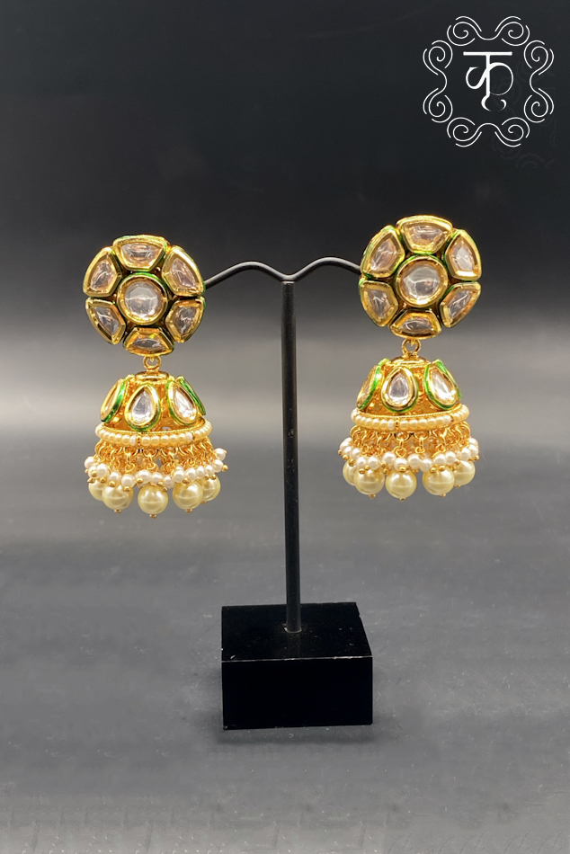 Golden Earrings with white pearls - Image 2